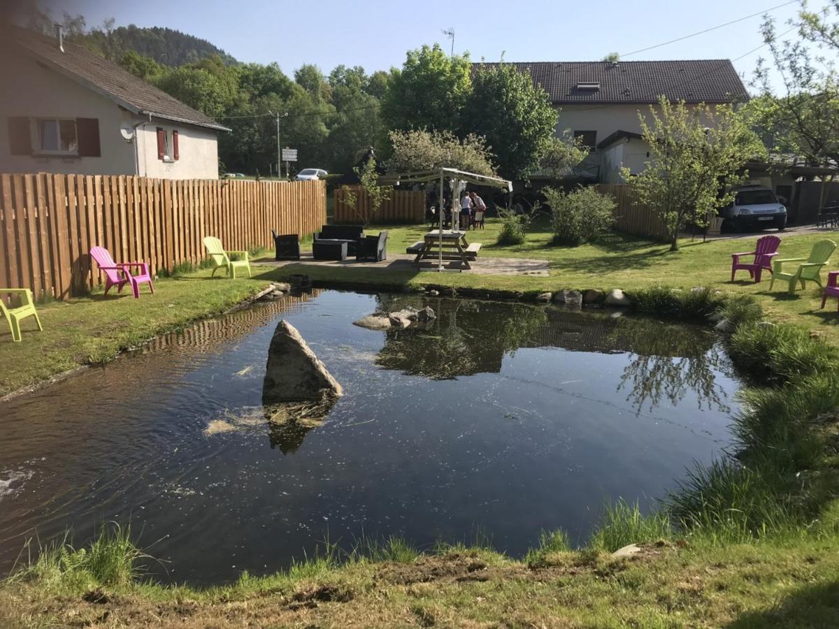 Logis Auberge De La Poirie Tendon Exterior foto